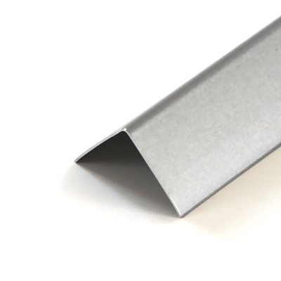 Угол ПВХ (20*20/2700мм) металлик серебристый IDEAL