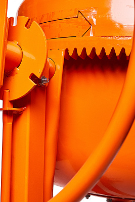 Бетономешалка 130л Sturm! CM20130RF